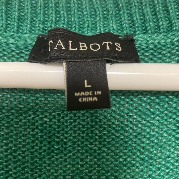 $7 four sleeveless top bundle. Great for Spring and Summer - Picture 4 of 8